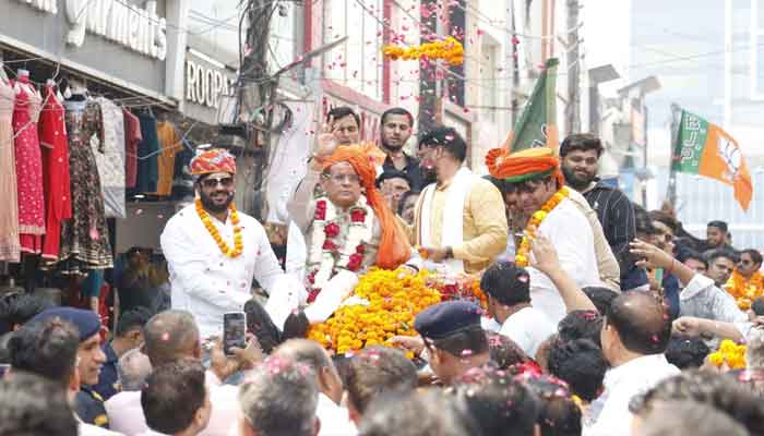 राज्यमंत्री राजेश नागर का भव्य स्वागत