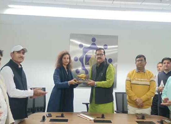 स्वच्छ भारत मिशन, हरियाणा के कार्यकारी उपाध्यक्ष सुभाष चंद्र ने कहा कि स्वच्छता संकल्प और व्यवहार से आती है