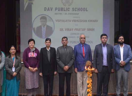 DAV School, Sec 49, Faridabad organised a felicitation ceremony