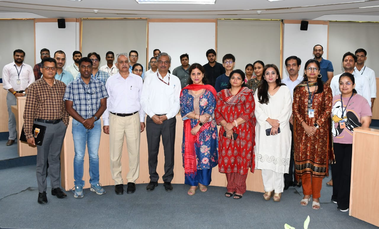 Noida: एमिटी कॉलेज में चार दिवसीय शिक्षक विकास कार्यक्रम का शुभारंभ