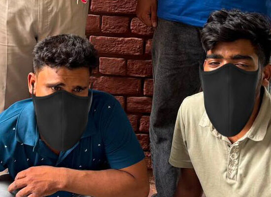 फरीदाबाद साइबर थाना एनआईटी द्वारा Ather डीलरशिप ठगी मामले में गिरफ्तार किए गए दो आरोपी।