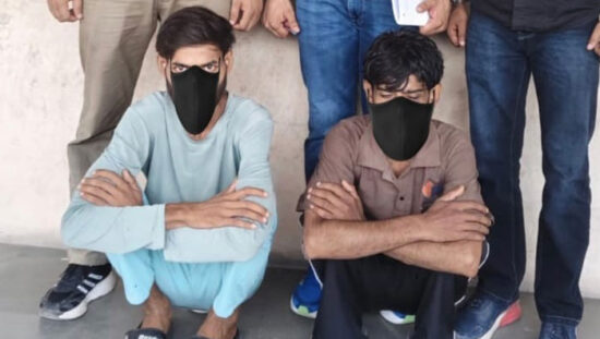 फरीदाबाद पुलिस ने देसी कट्टा के साथ आरोपी को गिरफ्तार किया