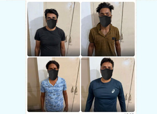 Faridabad Crime Branch Sector-30 officials with four accused arrested for gambling near Badkhal Lake and cash recovered during the raid.