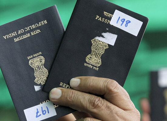Indian Passport पर सरकार का स्पष्टीकरण, नागरिकता प्रमाण को लेकर नई चर्चा