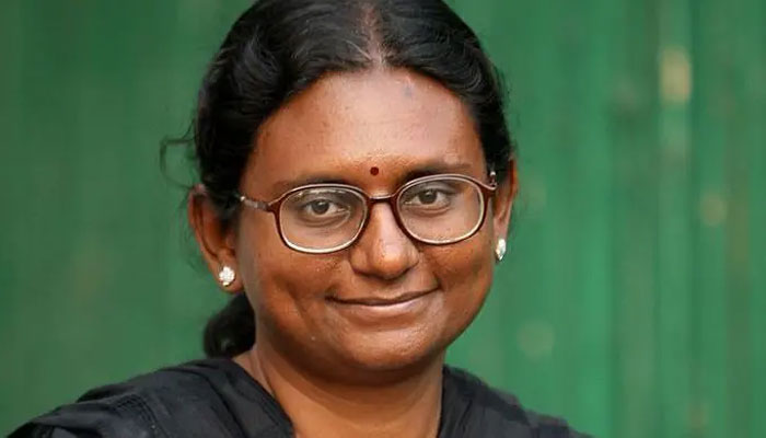 मध्य प्रदेश राज्यसभा चुनाव में कांग्रेस नेता मीनाक्षी नटराजन का नामांकन रद्द होने के बाद मीडिया से बातचीत करती हुईं।