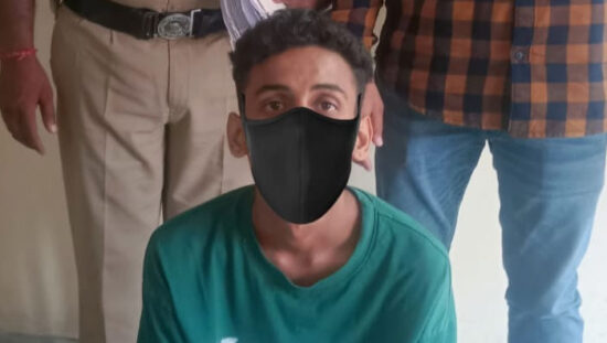 डिजिटल अरेस्ट साइबर ठगी मामले में कार्रवाई करती फरीदाबाद साइबर पुलिस।