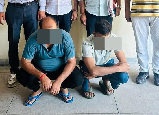 पे-आउट सर्विस के नाम पर 8.50 लाख की साइबर ठगी मामले में गिरफ्तार आरोपी।
