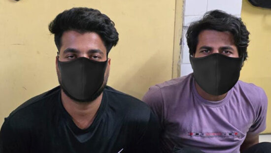 फरीदाबाद साइबर थाना बल्लभगढ़ द्वारा साइबर ठगी मामले में गिरफ्तार दो आरोपी।