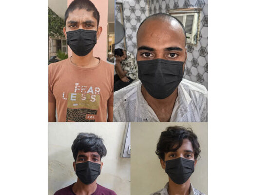 फरीदाबाद पुलिस ने वाहन चोरी के मामलों में चार आरोपियों को गिरफ्तार कर तीन मोटरसाइकिलें, एक ट्रैक्टर और एक टैंकर बरामद किया।
