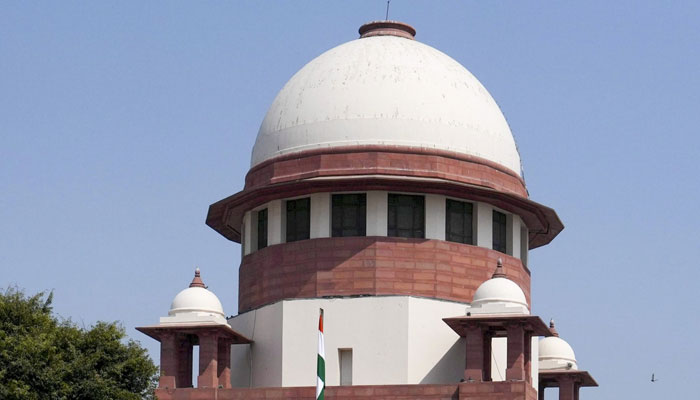 नीट पेपर लीक मामले की सुनवाई के दौरान परीक्षा सुधारों पर केंद्र सरकार और एनटीए से जवाब मांगता सुप्रीम कोर्ट।