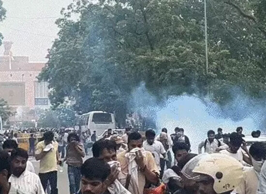 सुप्रीम कोर्ट द्वारा जंतर-मंतर प्रदर्शन में पैलेट गन से घायल प्रदर्शनकारियों के इलाज और हथियारों का रिकॉर्ड सुरक्षित रखने संबंधी आदेश।