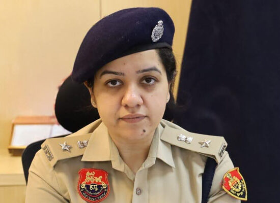 फरीदाबाद पुलिस की साइबर अपराध के खिलाफ कार्रवाई में गिरफ्तार साइबर ठग