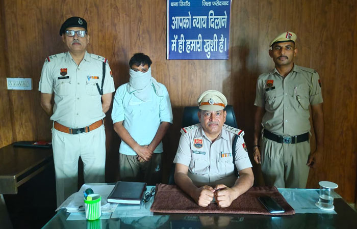 फरीदाबाद तिगांव थाना पुलिस की गिरफ्त में हत्या का आरोपी।