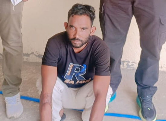 फरीदाबाद पुलिस द्वारा गिरफ्तार वाहन चोर और बरामद चोरी की मोटरसाइकिल