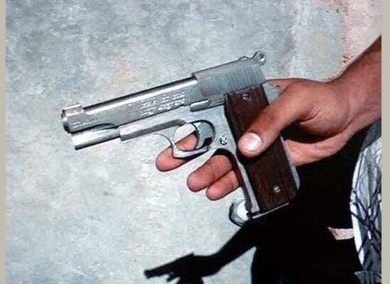 फरीदाबाद पुलिस की कार्रवाई में देशी कट्टा, मोटरसाइकिल और स्मैक हेरोइन बरामद
