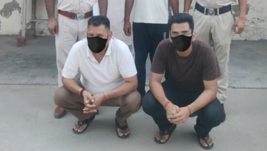 फरीदाबाद संजय कॉलोनी फायरिंग और मारपीट मामले में गिरफ्तार मनोज भाटी और भविष्य भाटी