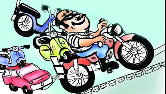 फरीदाबाद में वाहन चोरी के मामलों में बरामद 3 मोटरसाइकिल