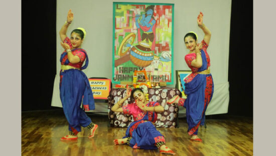 जीवा पब्लिक स्कूल फरीदाबाद में जन्माष्टमी और शिक्षक दिवस कार्यक्रम