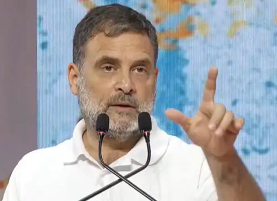 राहुल गांधी ने TMC के नाम और चुनाव चिह्न पर चुनाव आयोग के आदेश की आलोचना की