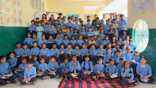 Rotary Club Aastha Faridabad distributes stationery and dental hygiene kits to students at Sector 30 school