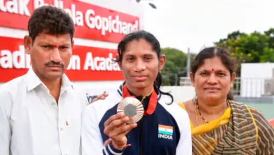Deepthi Jeevanji wins gold for India at the Asian Para Games 2026 in Japan.