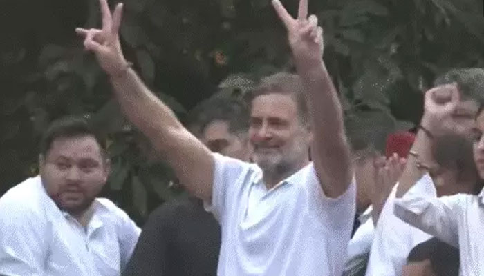 सुप्रीम कोर्ट में राहुल गांधी के विरोध मार्च पर टिप्पणी करते भारत के मुख्य न्यायाधीश सूर्यकांत।
