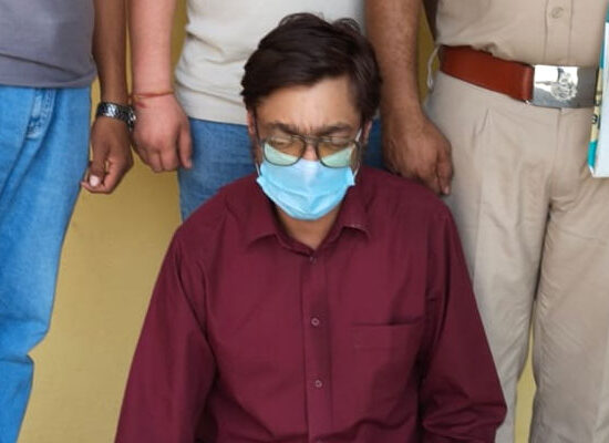 फरीदाबाद में देसी पिस्टल और 20 जिंदा कारतूस के साथ आरोपी गिरफ्तार