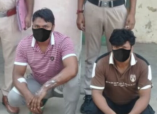 फरीदाबाद में होटल संचालक पर चाकू से हमला करने के मामले में दो आरोपी गिरफ्तार