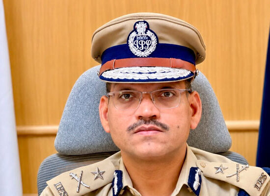 फरीदाबाद पुलिस का वीकेंड अभियान, अपराधियों और नशा तस्करों के खिलाफ कार्रवाई