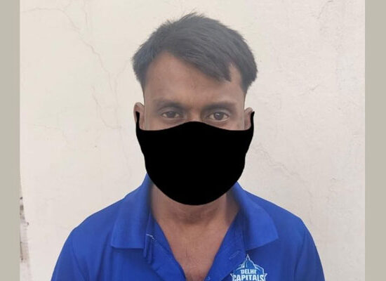 फरीदाबाद में चोरी की मोटरसाइकिल के साथ गिरफ्तार आरोपी