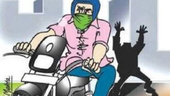 फरीदाबाद में वाहन चोरी के मामलों में पांच आरोपियों की गिरफ्तारी और चोरी की मोटरसाइकिल व स्कूटी की बरामदगी